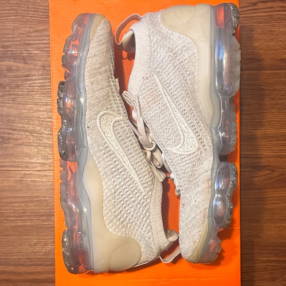 Nike Shoes - Nike Vapor Max